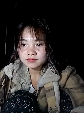 Snapshot of EllyBaby20 chatting on March 7, 2026, 3:35 am EllyBaby20 online show from March 7, 2026, 3:35 am