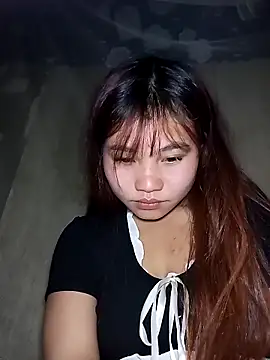 Snapshot of EllyBaby20 chatting on February 12, 2026, 8:41 pm EllyBaby20 online show from February 12, 2026, 8:41 pm