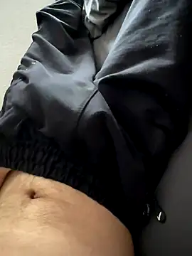 Snapshot of Dicksxd chatting on October 18, 2025, 8:05 am Dicksxd online show from October 18, 2025, 8:05 am