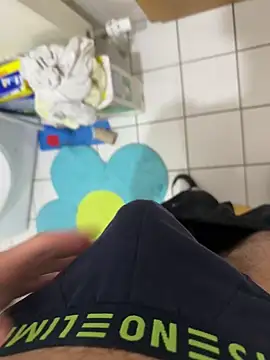 Snapshot of Dicksxd chatting on October 19, 2025, 8:17 am Dicksxd online show from October 19, 2025, 8:17 am