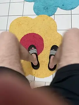 Snapshot of Dicksxd chatting on October 9, 2025, 9:59 pm Dicksxd online show from October 9, 2025, 9:59 pm