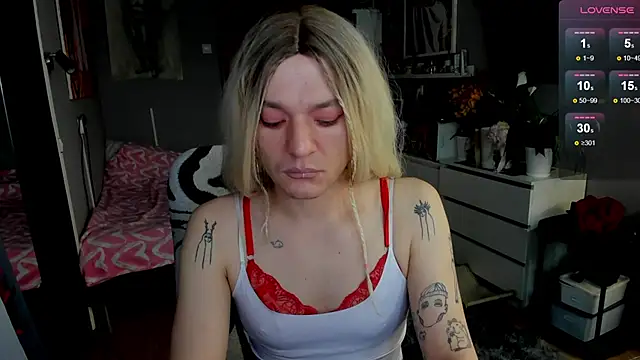 Kkkylie online show from May 16, 2026, 4:00 am