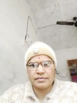 Bhavna hot online show from February 2, 2026, 6:12 am