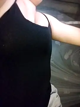 Snapshot of Kuncute chatting on September 8, 2025, 5:56 pm Kuncute online show from September 8, 2025, 5:56 pm