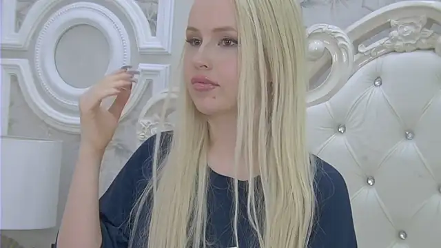 EllieFrosty  online show from March 16, 2026, 7:34 am