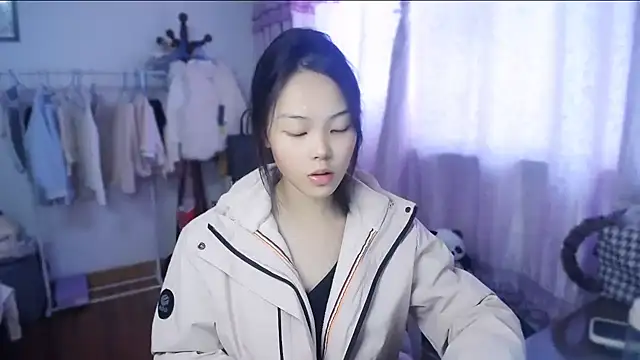 Snapshot of yao-yao_ chatting on November 27, 2025, 6:25 am yao-yao online show from November 27, 2025, 6:25 am