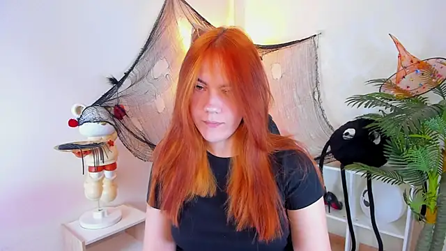 Snapshot of Gingerr_pie chatting on November 6, 2025, 6:34 pm Gingerr pie online show from November 6, 2025, 6:34 pm