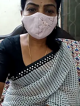 Snapshot of Rithya27 chatting on April 1, 2026, 6:05 pm Rithya27 online show from April 1, 2026, 6:05 pm