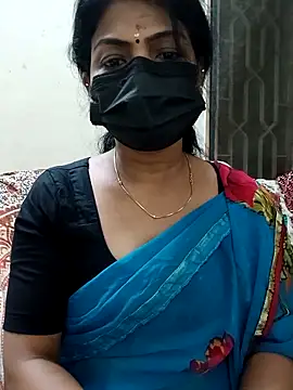 Snapshot of Rithya27 chatting on October 23, 2025, 6:39 pm Rithya27 online show from October 23, 2025, 6:39 pm