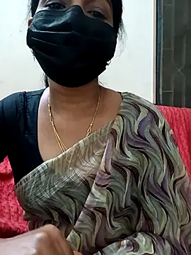 Snapshot of Rithya27 chatting on November 25, 2025, 6:19 pm Rithya27 online show from November 25, 2025, 6:19 pm