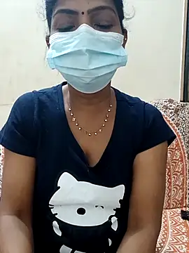 Snapshot of Rithya27 chatting on October 28, 2025, 6:18 pm Rithya27 online show from October 28, 2025, 6:18 pm