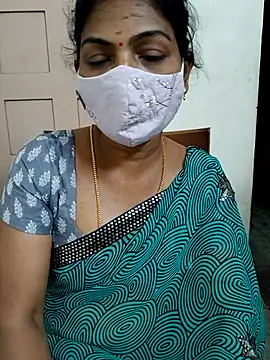 Snapshot of Rithya27 chatting on March 22, 2026, 6:42 pm Rithya27 online show from March 22, 2026, 6:42 pm