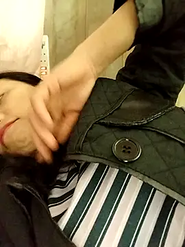 Snapshot of Sinejdk3 chatting on November 2, 2025, 10:04 pm Sinejdk3 online show from November 2, 2025, 10:04 pm