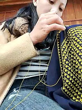 Snapshot of Sinejdk3 chatting on December 3, 2025, 6:14 am Sinejdk3 online show from December 3, 2025, 6:14 am