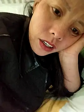 Snapshot of Sinejdk3 chatting on November 5, 2025, 11:52 pm Sinejdk3 online show from November 5, 2025, 11:52 pm