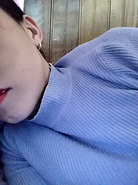 Sinejdk3 online show from December 16, 2025, 9:52 pm