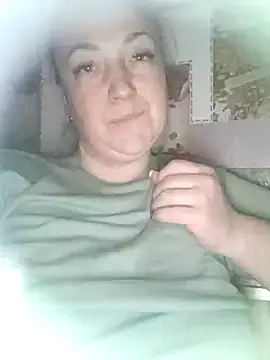 Kiss Eva online show from January 5, 2026, 5:27 pm