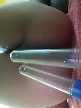 Snapshot of Italo_gay chatting on November 15, 2025, 11:31 pm Italo gay online show from November 15, 2025, 11:31 pm