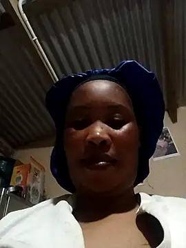 Snapshot of OCEANSQUITERXXX chatting on August 2, 2026, 3:53 pm OCEANSQUITERXXX online show from August 2, 2026, 3:53 pm