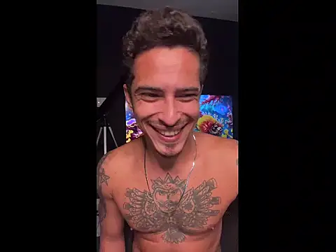 Snapshot of EduXavier26 chatting on November 18, 2025, 1:14 pm EduXavier26 online show from November 18, 2025, 1:14 pm