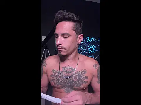 Snapshot of EduXavier26 chatting on December 1, 2025, 11:38 pm EduXavier26 online show from December 1, 2025, 11:38 pm