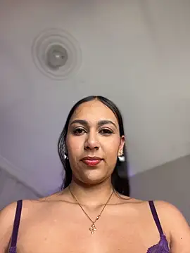 MiilaBlake online show from April 22, 2026, 7:42 pm