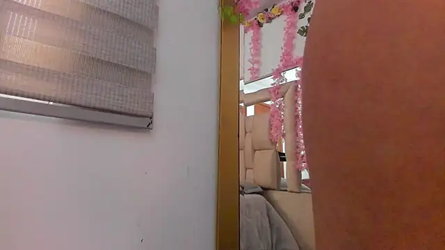 Snapshot of paulha_miller chatting on October 8, 2025, 12:17 pm paulha miller online show from October 8, 2025, 12:17 pm