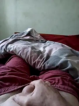 VOSGIEN87 online show from April 11, 2026, 5:15 am