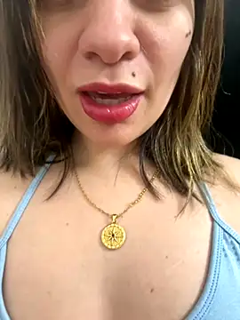 Snapshot of Pribaixinha chatting on October 14, 2025, 5:35 pm Pribaixinha online show from October 14, 2025, 5:35 pm