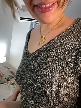 Snapshot of Pribaixinha chatting on November 11, 2025, 5:57 am Pribaixinha online show from November 11, 2025, 5:57 am