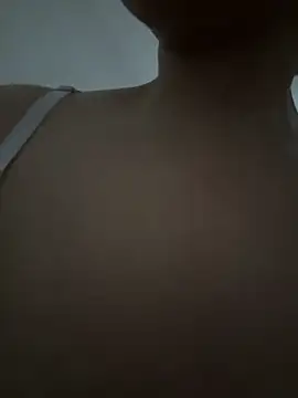 Snapshot of Pribaixinha chatting on December 3, 2025, 2:49 pm Pribaixinha online show from December 3, 2025, 2:49 pm