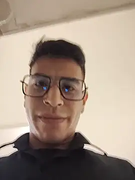 Juann-cock online show from January 6, 2026, 4:22 pm