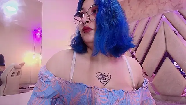 Lilith curvy online show from October 20, 2025, 7:47 pm