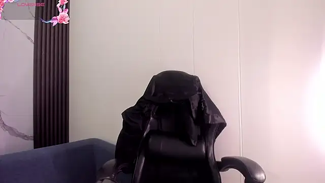 ShaunaDream online show from January 17, 2026, 5:22 am