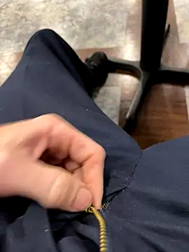 Snapshot of 66Retro99 chatting on September 17, 2025, 9:50 pm 66Retro99 online show from September 17, 2025, 9:50 pm