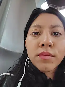 VioletxBloom online show from December 3, 2025, 7:02 pm