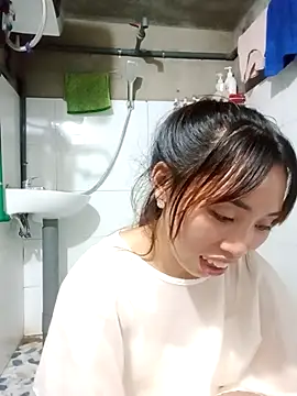 sulove xx online show from October 7, 2025, 4:52 pm