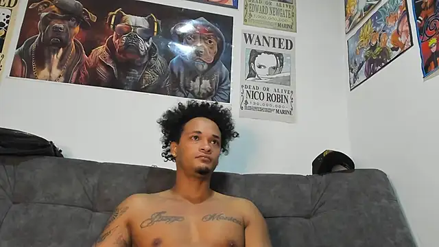  MACCARTHY TAYLOR online show from October 24, 2025, 10:42 pm