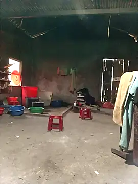 quynhkoolbae online show from October 28, 2025, 11:36 pm