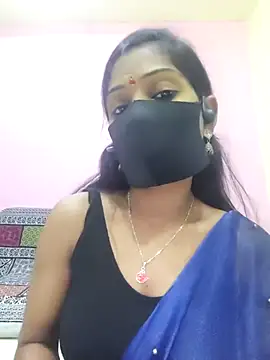 mounika26 online show from October 17, 2025, 4:20 pm