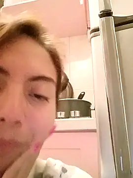 MoonBlueSex online show from October 11, 2025, 4:24 am