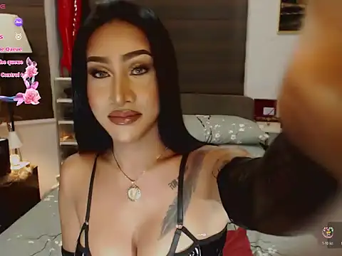 SeductiveVictoria online show from May 3, 2026, 1:15 pm