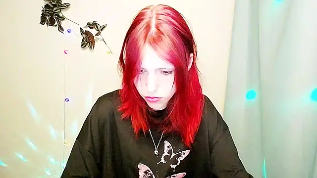 Snapshot of GuessMe___ chatting on June 30, 2026, 9:48 pm GuessMe online show from June 30, 2026, 9:48 pm