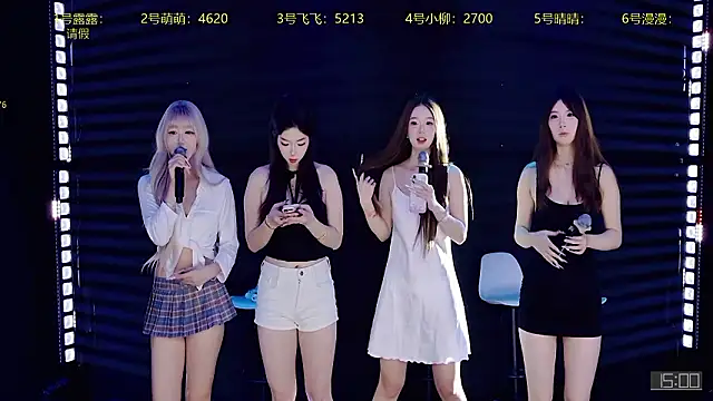 CrazyGirl-888 online show from January 17, 2026, 1:37 pm