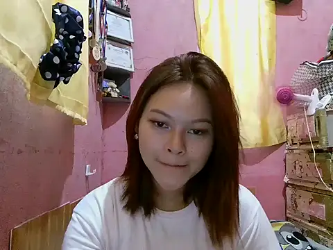Snapshot of nanagrl chatting on August 4, 2026, 3:33 am nanagrl online show from August 4, 2026, 3:33 am