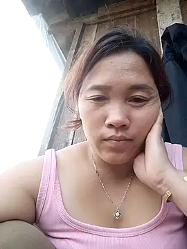 Snapshot of miumiu_00 chatting on October 30, 2025, 1:48 am miumiu 00 online show from October 30, 2025, 1:48 am