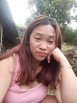 Snapshot of miumiu_00 chatting on October 21, 2025, 2:22 am miumiu 00 online show from October 21, 2025, 2:22 am