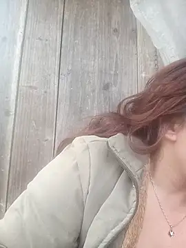 Snapshot of miumiu_00 chatting on December 14, 2025, 7:58 am miumiu 00 online show from December 14, 2025, 7:58 am