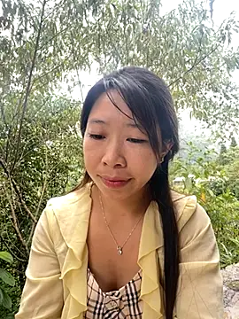 mayly lucky online show from September 10, 2025, 2:10 am