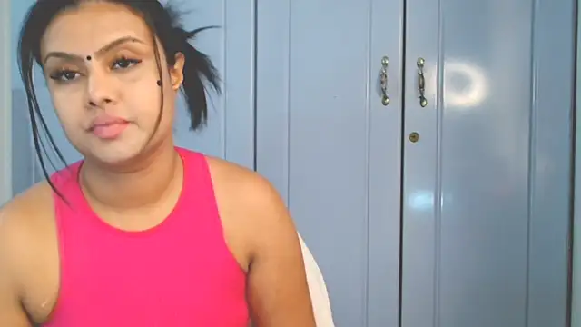 Indian GlowingMiax online show from October 16, 2025, 5:38 am